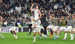 Гол в последната секунда качи Ювентус на върха в Серия А