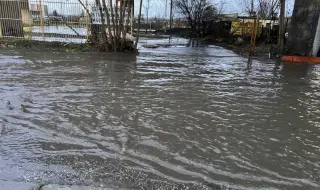 A strong thunderstorm raged over Burgas this morning 