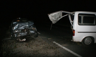 Двама загинали в 27 катастрофи