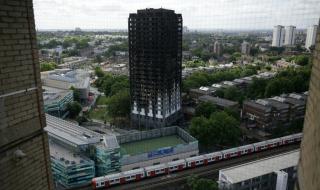 65 души в неизвестност след пожара в Лондон