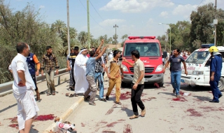 Десетки загинаха след серия от бомбени атентати в Ирак