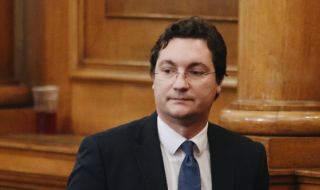 Крум Зарков: Партията има нужда от нови хора и послания от нов лидер