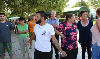 В родопско село мъж забремени едновременно две сестри, за една от които е женен