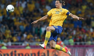 Ибра: Баражът не е дуел между мен и Роналдо