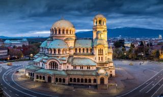 Защо руснаците емигрират в България