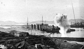 2 януари 1905 г. Япония превзема Порт Артур