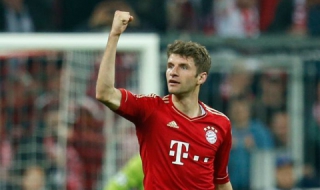 Мюлер: Не разбирам как го правят Меси и Роналдо