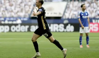 Лукас Петков блести с изумителен гол при инфарктен успех на Елферсберг срещу Карлсруе