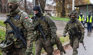 Полша ще изпрати 2000 войници на границата с Беларус