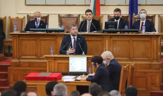 Христо Иванов: Страната има нужда от решителни действия, а не от нови избори