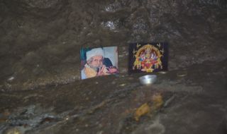 Пещера край Татул е превърната в сектантски храм