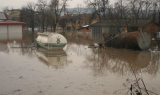 Съдът не даде ход на делото за наводнението в село Бисер