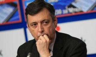 Горан Благоев: Не може армия, дошла като агресор, да има паметник | ФАКТИ.БГ Горан Благоев: Не може армия, дошла като агресор, да има паметник