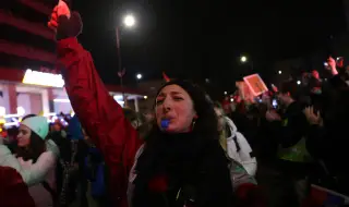 "Све jе блокирано." А ние в България? Приспани ли сме?