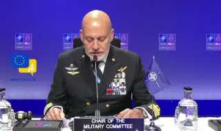 Председателят на военния комитет на НАТО адмирал Джузепе Каво Драгоне: Войната е стратегически провал за Путин