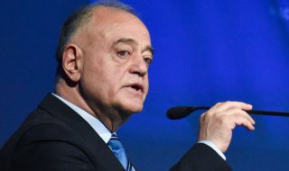 Атанас Атанасов:  След разказаното от Гешев и Сарафов не е ясно дали имаме независими следователи