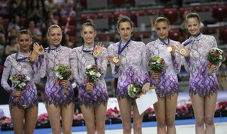 И ансамбълът ни на финал!