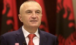 Румен Радев посреща албанския президент