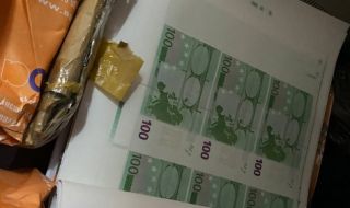 Връщат в ареста обвинения за печатане на фалшиви пари