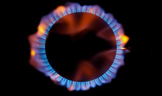 Решено! Министрите на енергетиката на ЕС договориха таван за цените на газа на едро