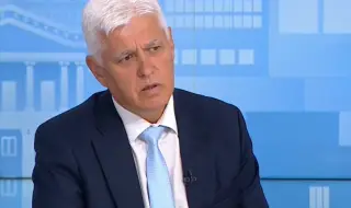Димитър Стоянов: Желязков представя манипулативно данни за липсата на летателна техника за гасене на пожарите