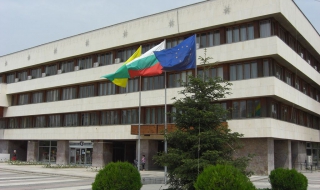 За пети път отложиха делото срещу кмета на Ямбол