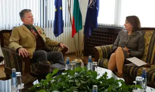 Надежда Нейнски обсъди Близкия изток и Иран с временно и.д. посланик на САЩ у нас 