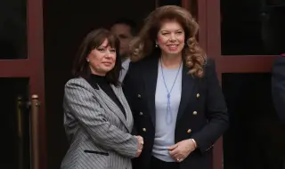 В търсене на служебен премиер: Илияна Йотова посрещна омбудсмана на „Дондуков“ 2