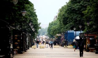 Времето днес, прогноза за неделя, 2 юли: Минава студен атмосферен фронт, отново валежи и гръмотевици