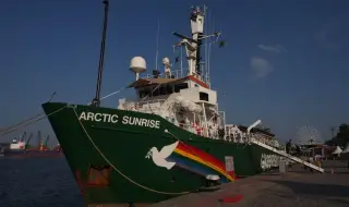 "Грийнпийс": Да не се добива нефт и газ в Черно море СНИМКИ