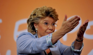 Младите хора да чакат max 4 месеца за работа