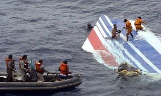Френски съд оневини "Еърбъс" и "Ер Франс" за катастрофата с 228 жертви през 2009 г.