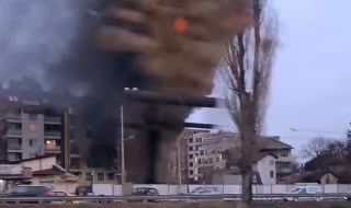 Голям пожар на Сточна гара (ВИДЕО)