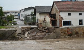 Най-тежката катастрофа от десетилетия: Словения иска помощ