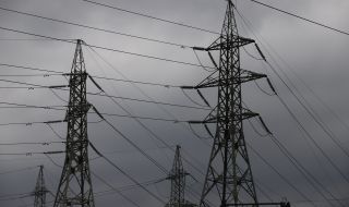 Рекорд на енергийната борса: Три дни поред бе отчетена нулева цена на тока