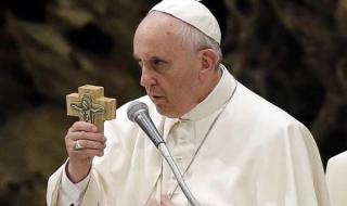 Папата идва в България през май догодина