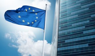 Брюксел иска държавите-членки да продължат разходите за възстановяване от COVID-19