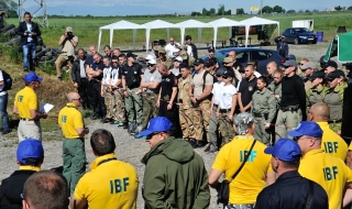 Охранители на президенти измериха сили на състезание