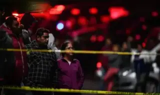 Поне 22-ма загинаха при експлозия и пожар в магазин в Мексико, 12 души са в болница