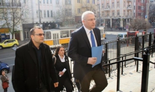 Реформаторският блок поиска оставката на министър Стойнев