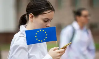 ЕС дава зелена светлина за начало на същинските преговори с Украйна и Молдова