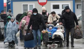 ООН: Близо 5 милиона украинци са напуснали страната си 