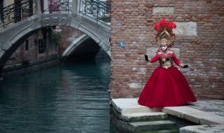 Край на карнавала във Венеция заради вируса