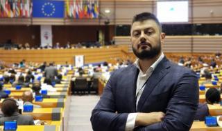 Бареков ще сваля кмета на Пловдив от поста му