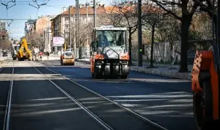 Започна асфалтирането на бул. „Александър Стамболийски“ между ул. “Антон“ и бул. “К. Величков“