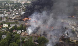 Експлозия на стадион "Иберостар" рани трима