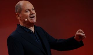 Шолц призова Русия да не посяга към атомната бомба