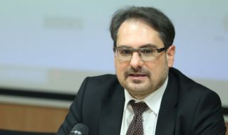 Даниел Смилов: При втори тур ще е трудна прогнозата на президентските избори