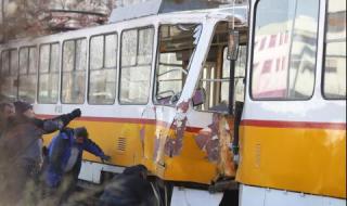 ИПБ: Общината да не се оправдава за инцидентите с трамваи