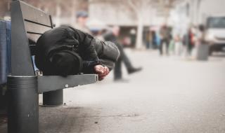 Да си бездомник в Унгария вече е наказуемо